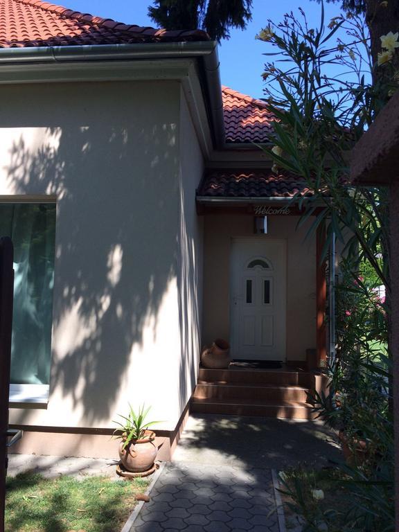 Kocsis Apartman és Camping Mosonmagyaróvár Exterior foto