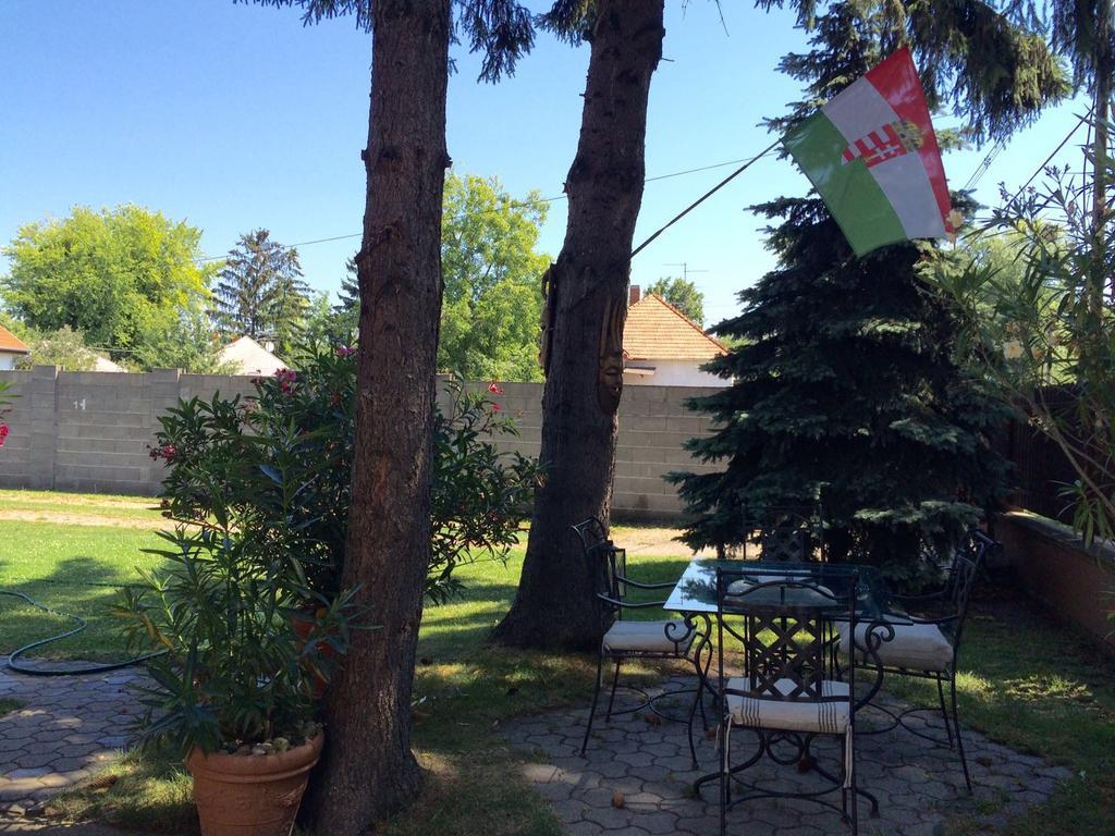 Kocsis Apartman és Camping Mosonmagyaróvár Exterior foto